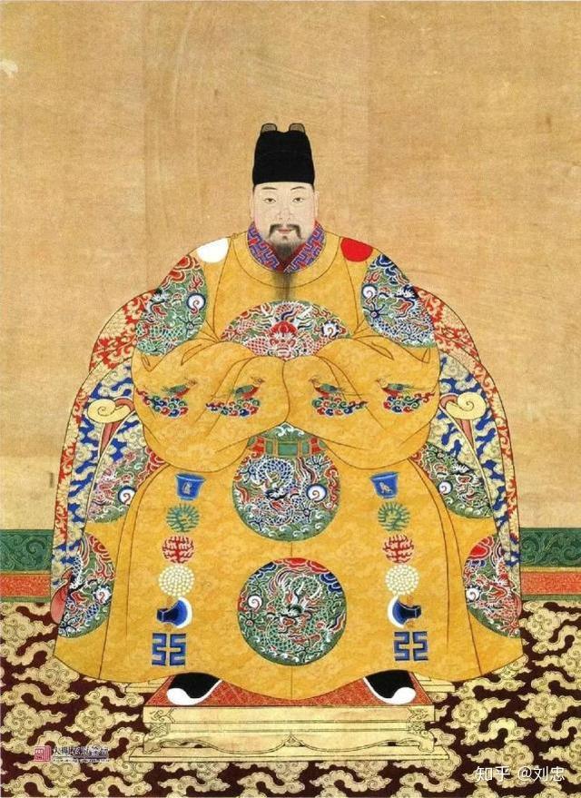 那九五至尊的皇帝要是没钱了,那滋味会是怎么样?行业分析师刘忠