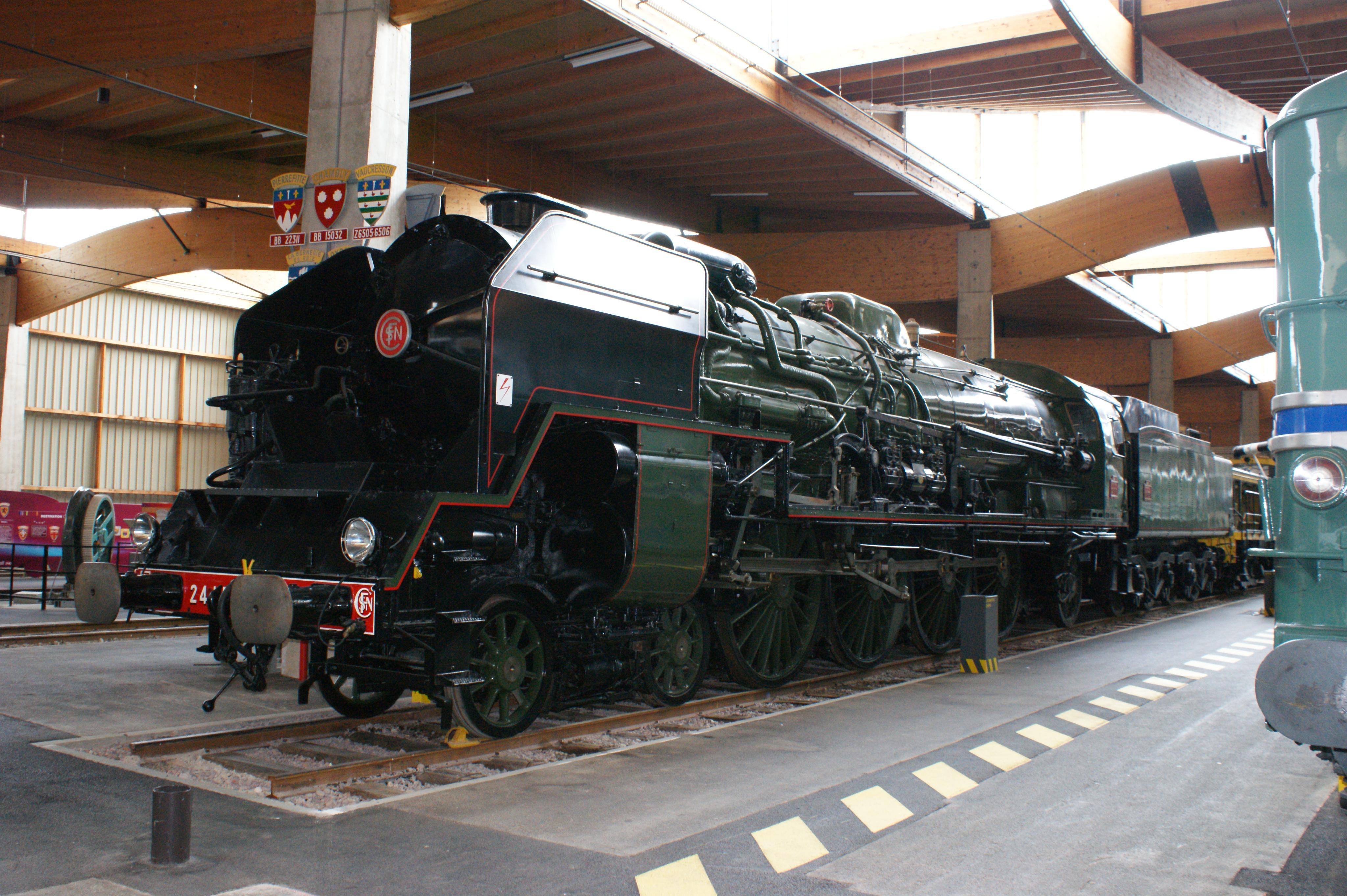 dr18201蒸汽机车图片