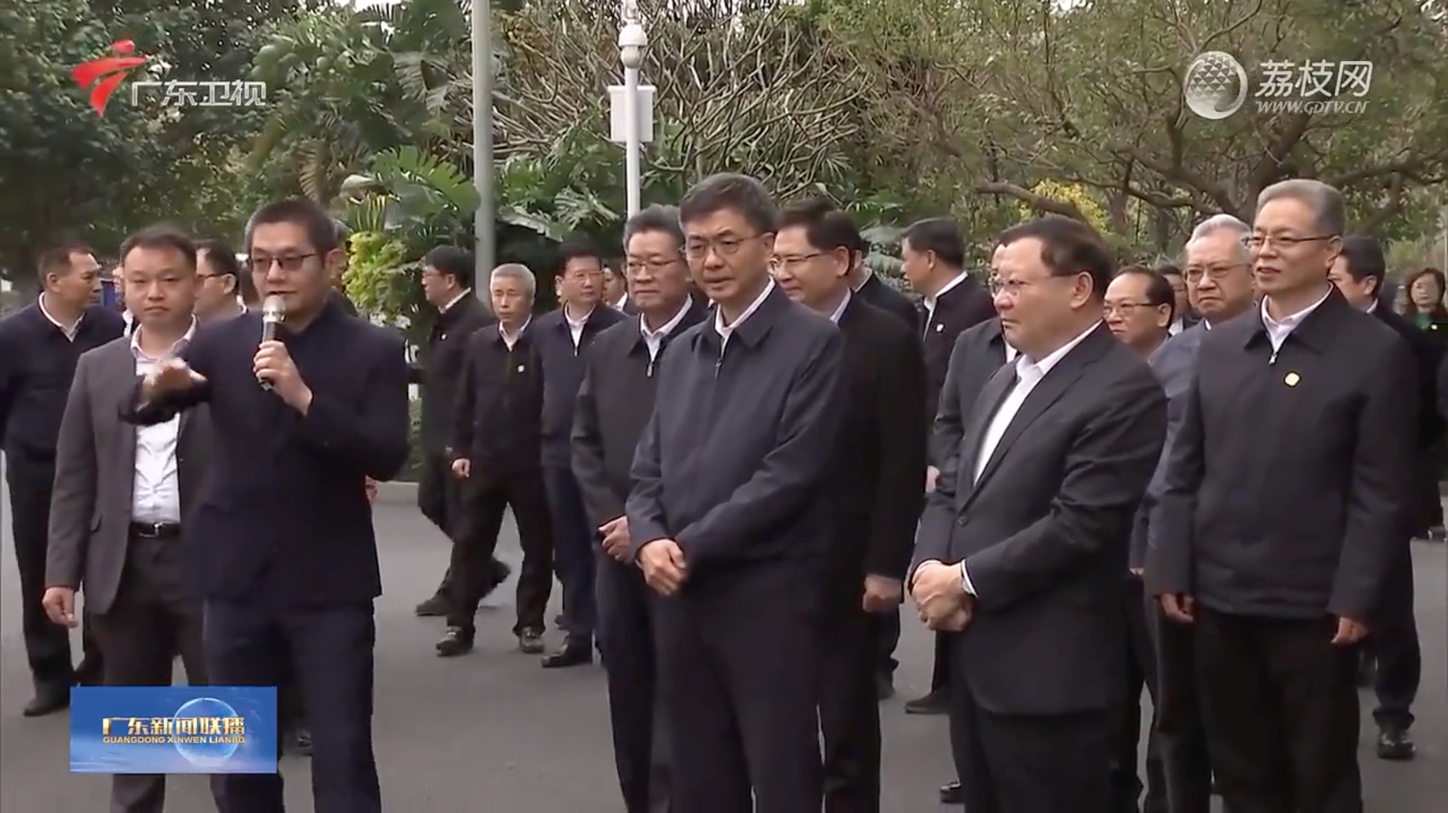 广西壮族自治区党委书记陈刚率党政代表团一行考察文远知行 - 知乎