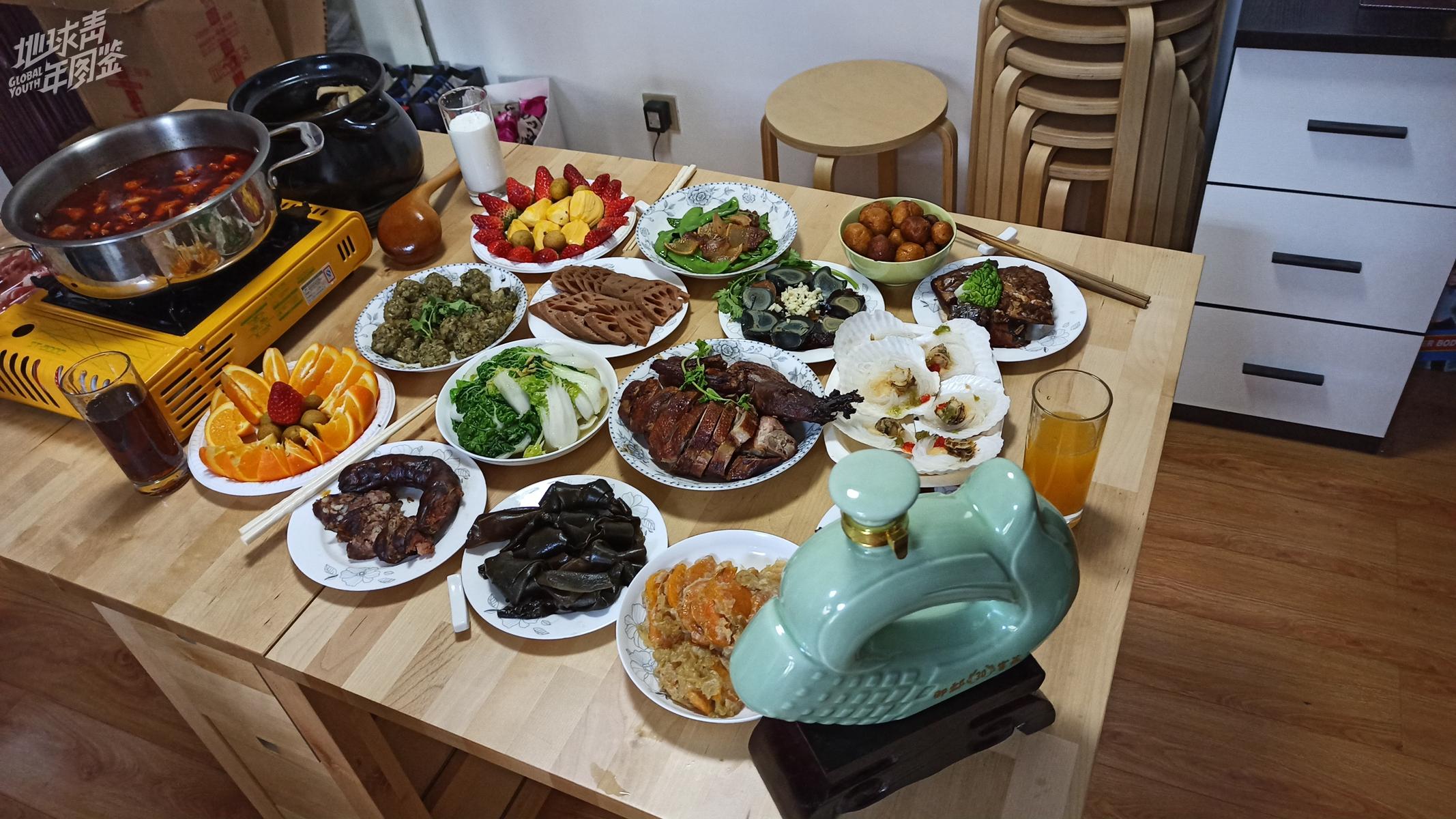 除夕什么时候吃年夜饭 v2-d18718b5b326e333785094c5688f7095_r.jpg