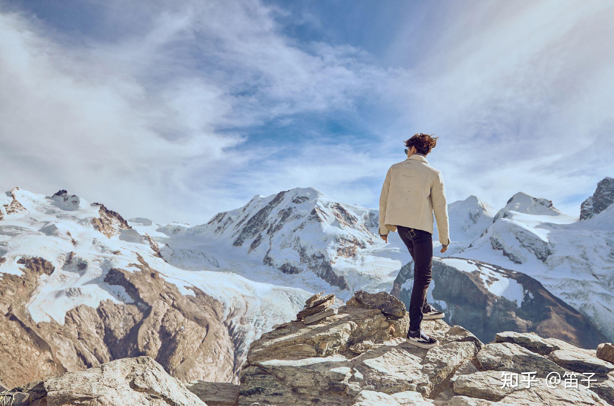 王一博追光的人终将光芒万丈