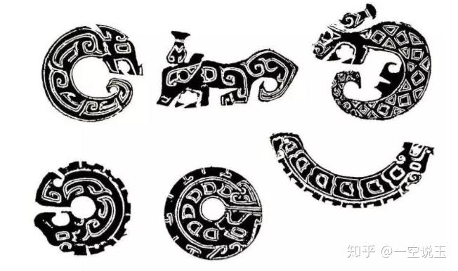 龙纹:历史上龙纹兴起于秦朝,然而使用最多的却是在汉朝,根据考古学家