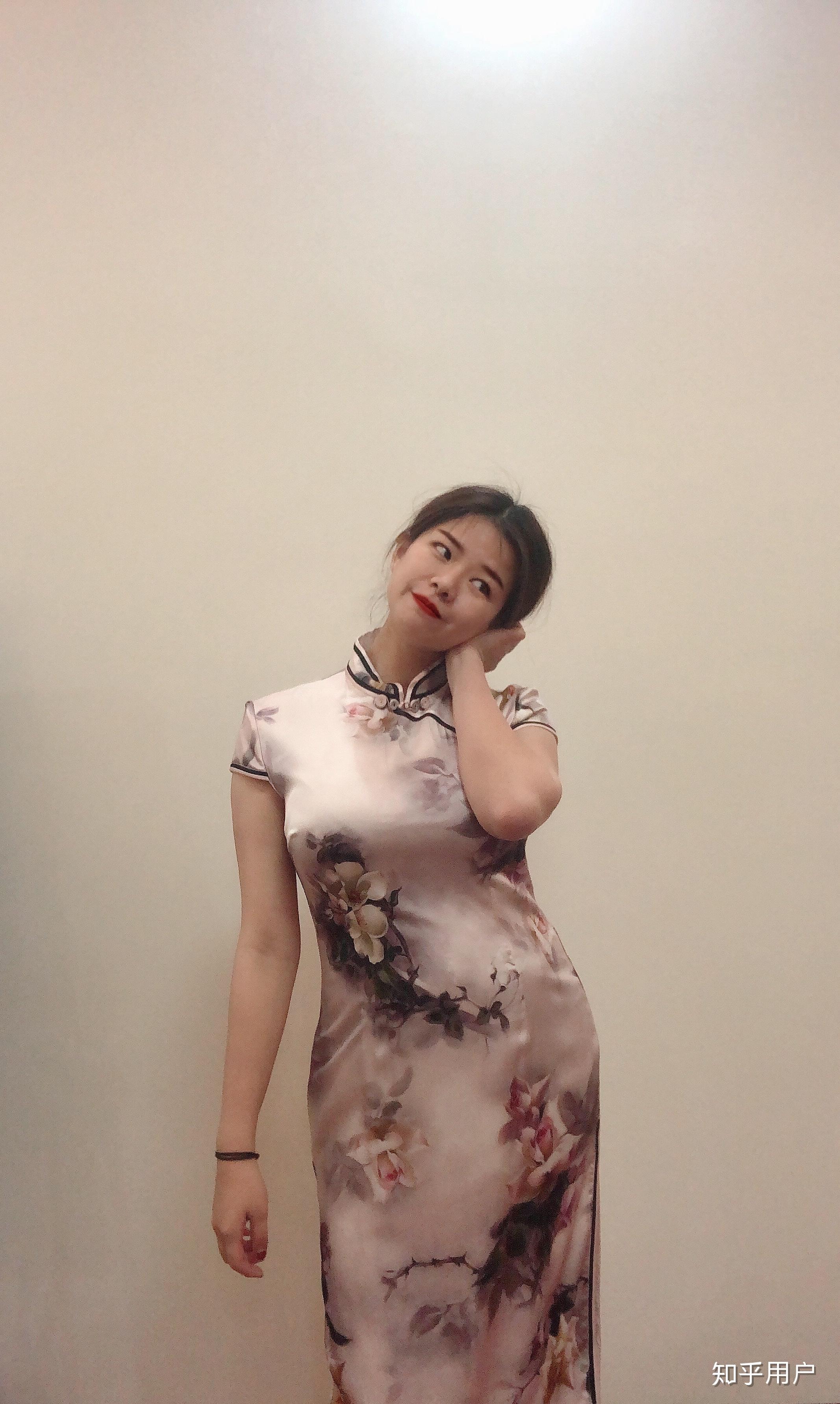 身材丰满型的女生穿旗袍不好看吗