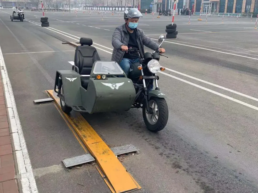 北京朝阳摩托车驾校，摩托驾照多少钱考 - 知乎