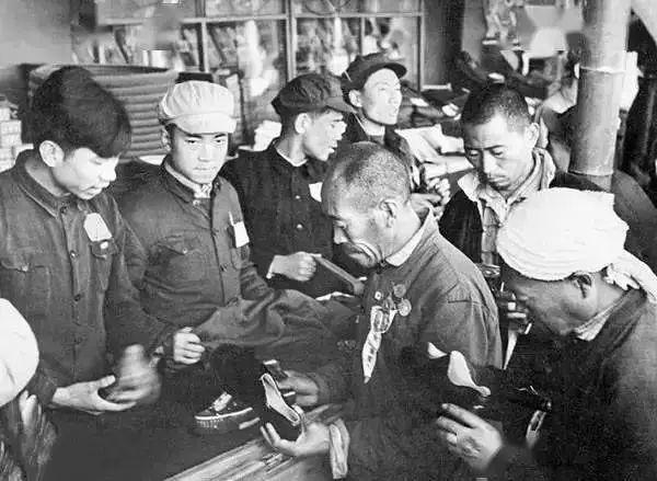 影像记录：上个世纪50年代百姓的生活 - 知乎
