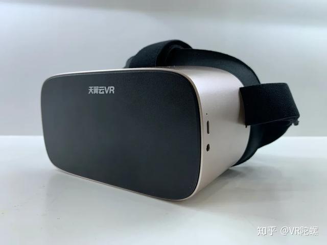 天翼云VR推出两款“观影神器”，5G时代躺着玩VR究竟有多香？ - 知乎