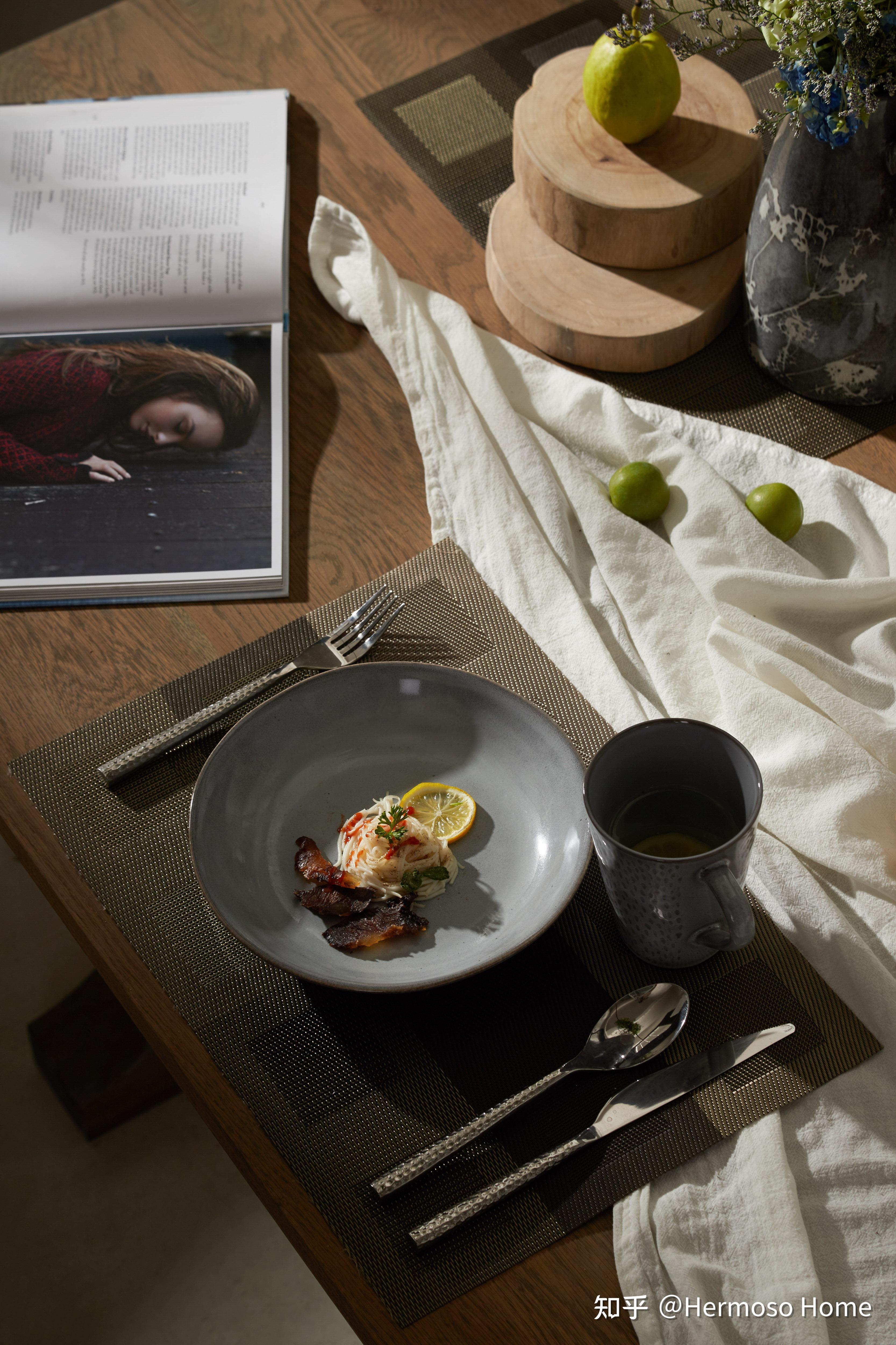 餐桌美学秋冬仪式感餐桌布置超全攻略