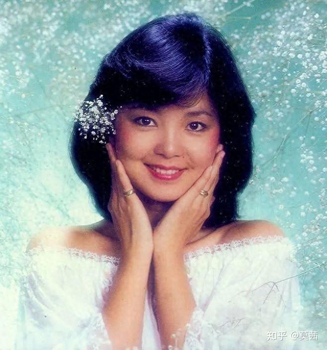 邓丽君:四段恋情,一段更比一段惨,五任男友都没有参加她的葬礼