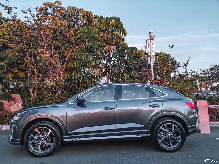 庆祝论坛开张给奥迪q3sportback外拍照片一组