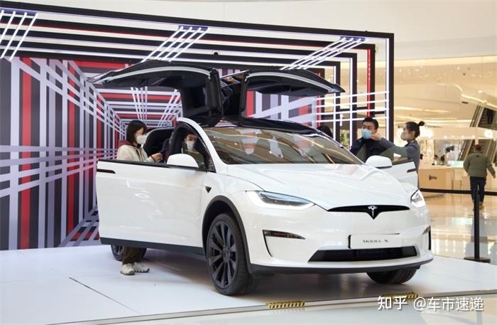 特斯拉model x plaid河南首秀,客流回暖纯电出行备受关注 - 知乎