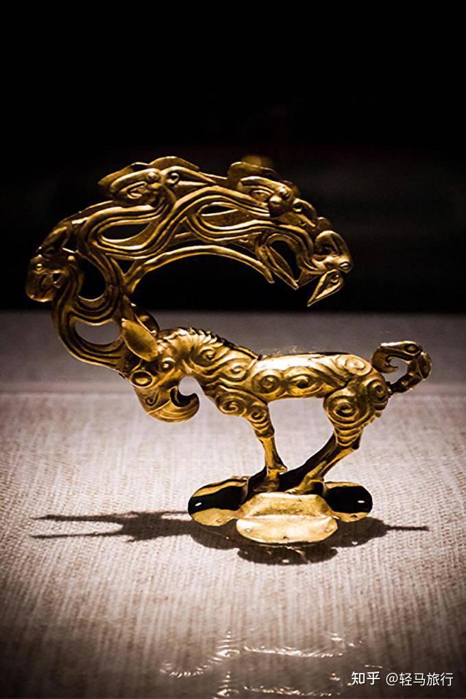 陕西历史博物馆是一座国家级博物馆,馆藏170余万件文物,其中国宝级