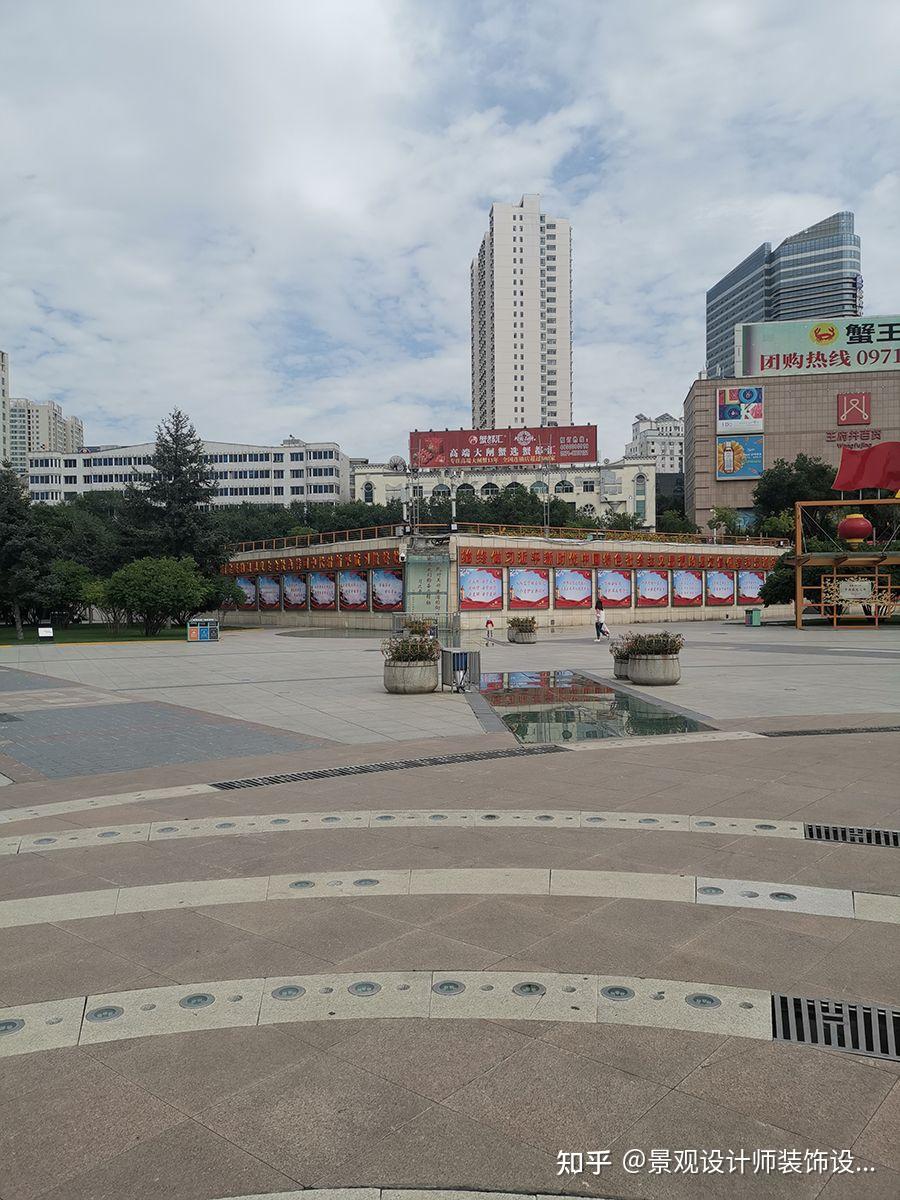 青海省西宁市中心广场