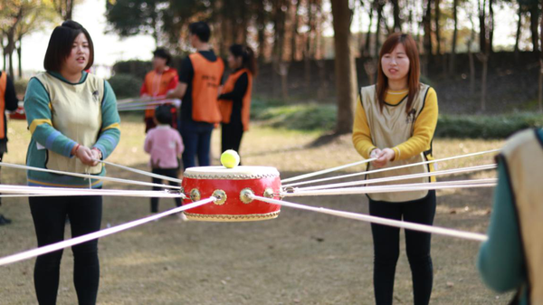 简单团队拓展游戏大全_最新团队拓展游戏大全_团队拓展大全