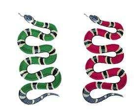 Gucci的包包上为什么用蛇的图案?蛇在西方文