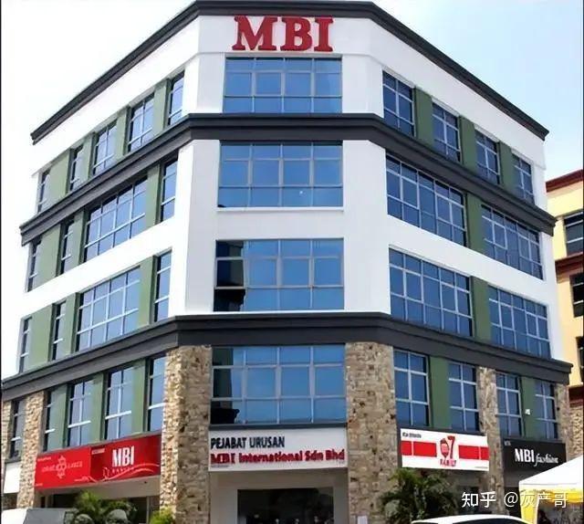 刚刚！卷走5000亿、坑惨200万国人的华裔头目，被引渡回国受审！ - 知乎