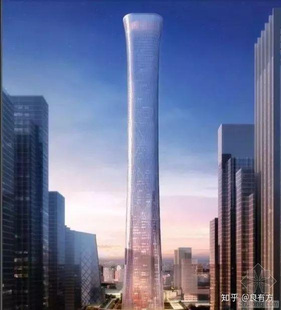 这是中国第一高楼上海中心的俯视图,扭转360度的金箍棒造型,导致玻璃