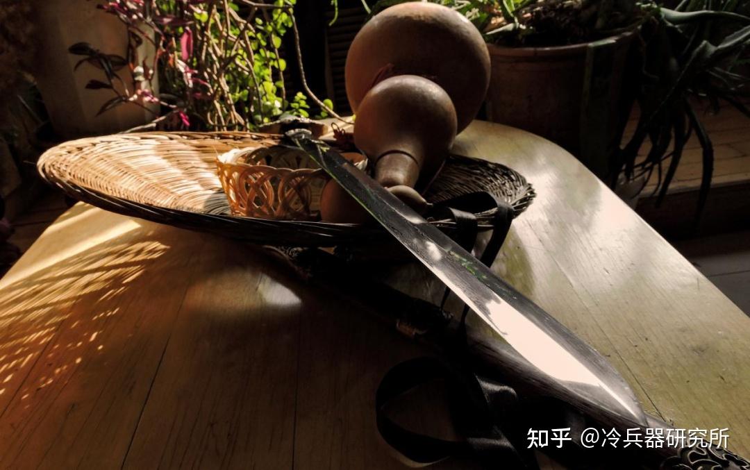 中国传统剑术能不能用于实战?为何现代击剑运动,用的都是欧洲细剑 - 知乎