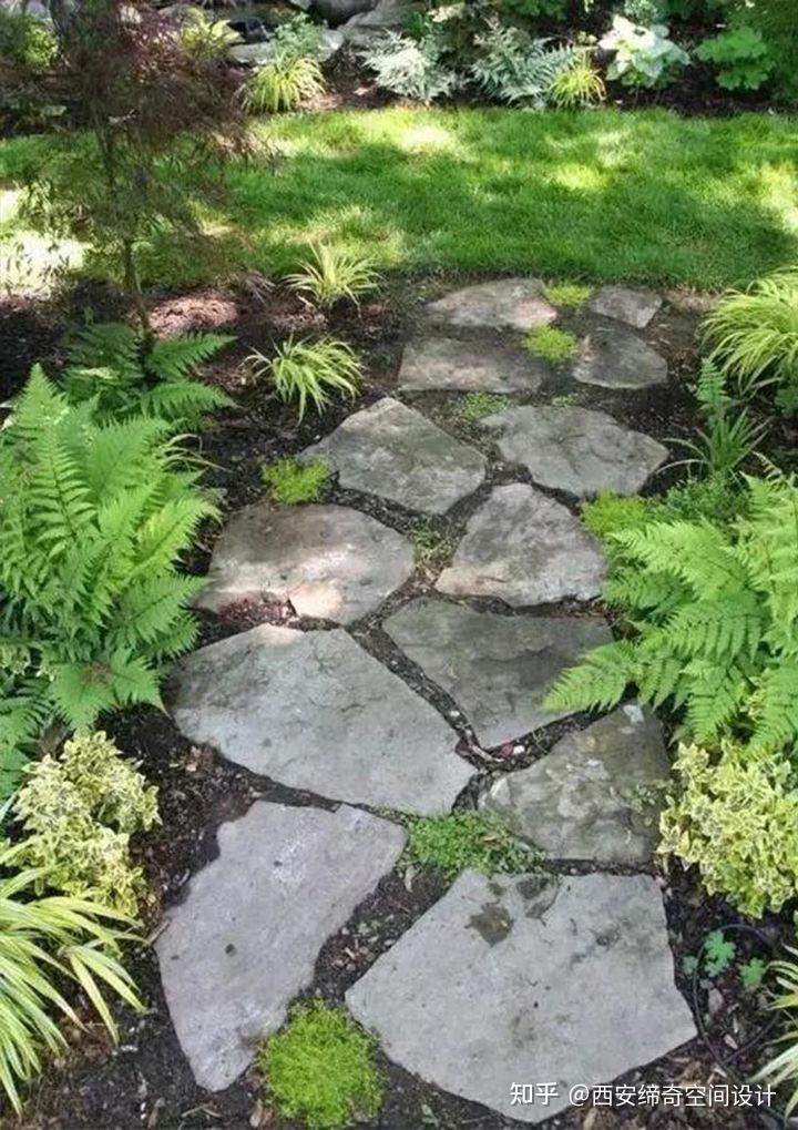 别墅庭院户外地面铺装时应注意什么呢?