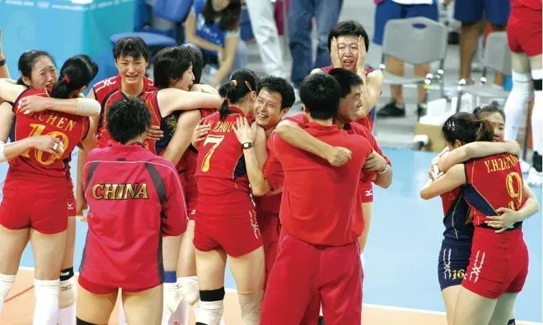 2008年北京奥运Bet365亚洲官方网站会上我国女排获得第（）名。2016年里约奥运会上我国女排获得第（）名。