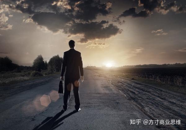 管理思维 创业思维特点_创业+故事+网叫个鸭子用互联网思维做餐饮!_哪些创业思维