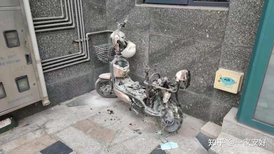 徐州某小区电动车起火爆炸!业主盼安装充电桩