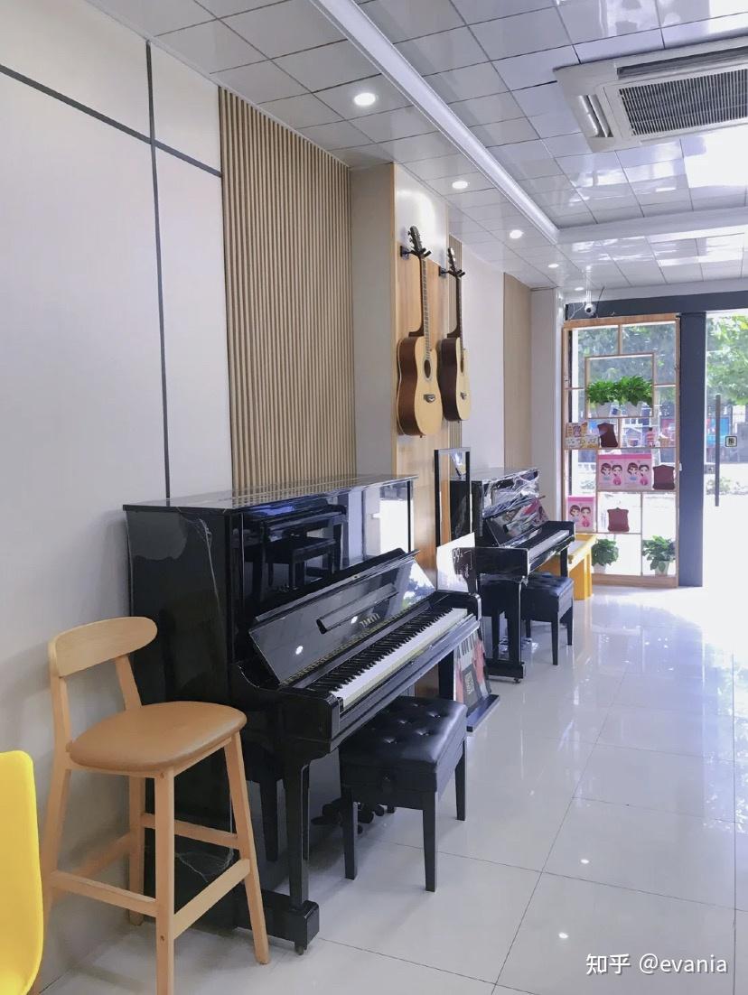 趣味减负快乐学琴范曾玥钢琴艺术中心