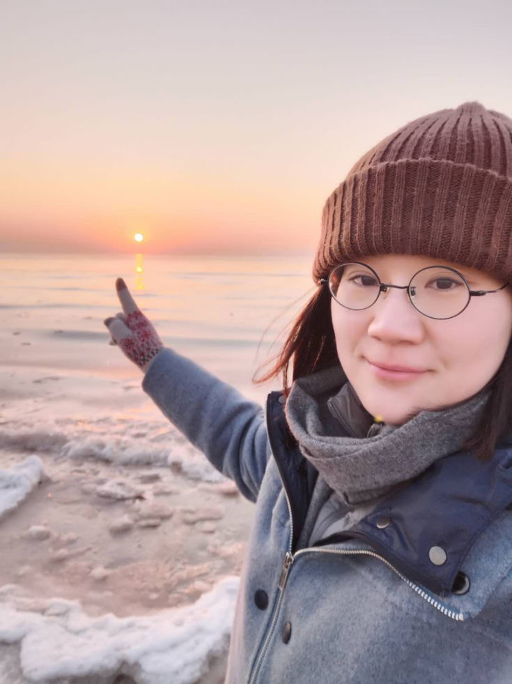 作为在线教师,从2009年入行到现在,张甜老师教过的学生已逾万名,年龄