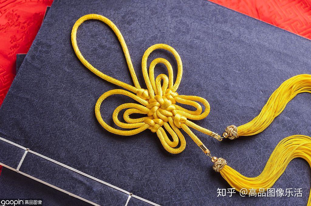 中国结,蕴涵悠悠古韵的手工编织艺术,“结”寓意着团圆、美满 - 知乎