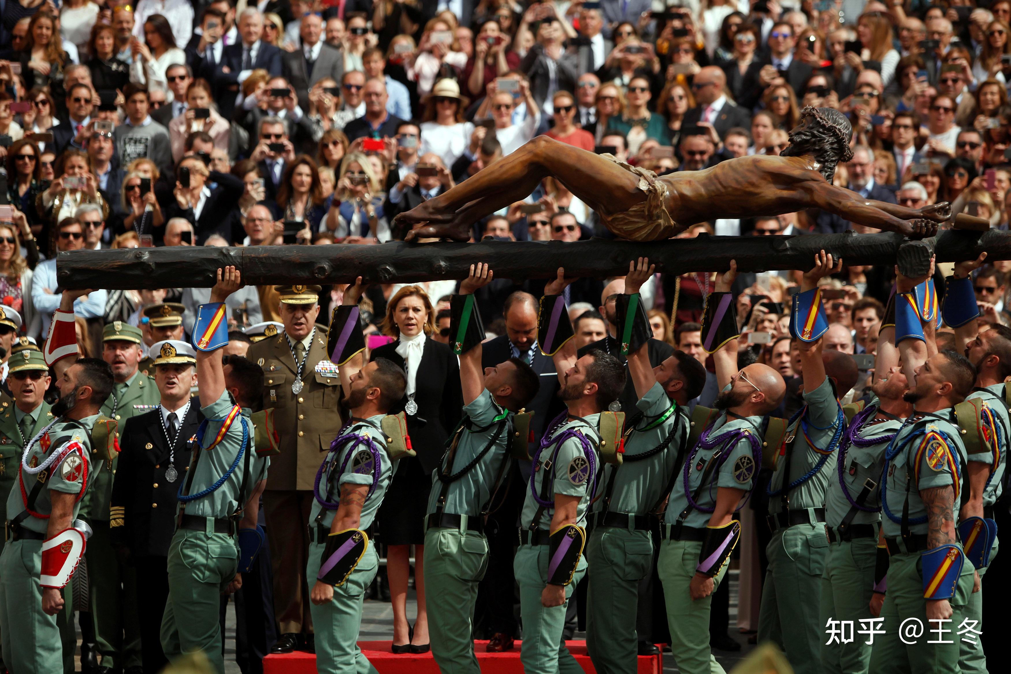 在弗朗西斯科-佛朗哥死后,军团就不再使用这句口号了.