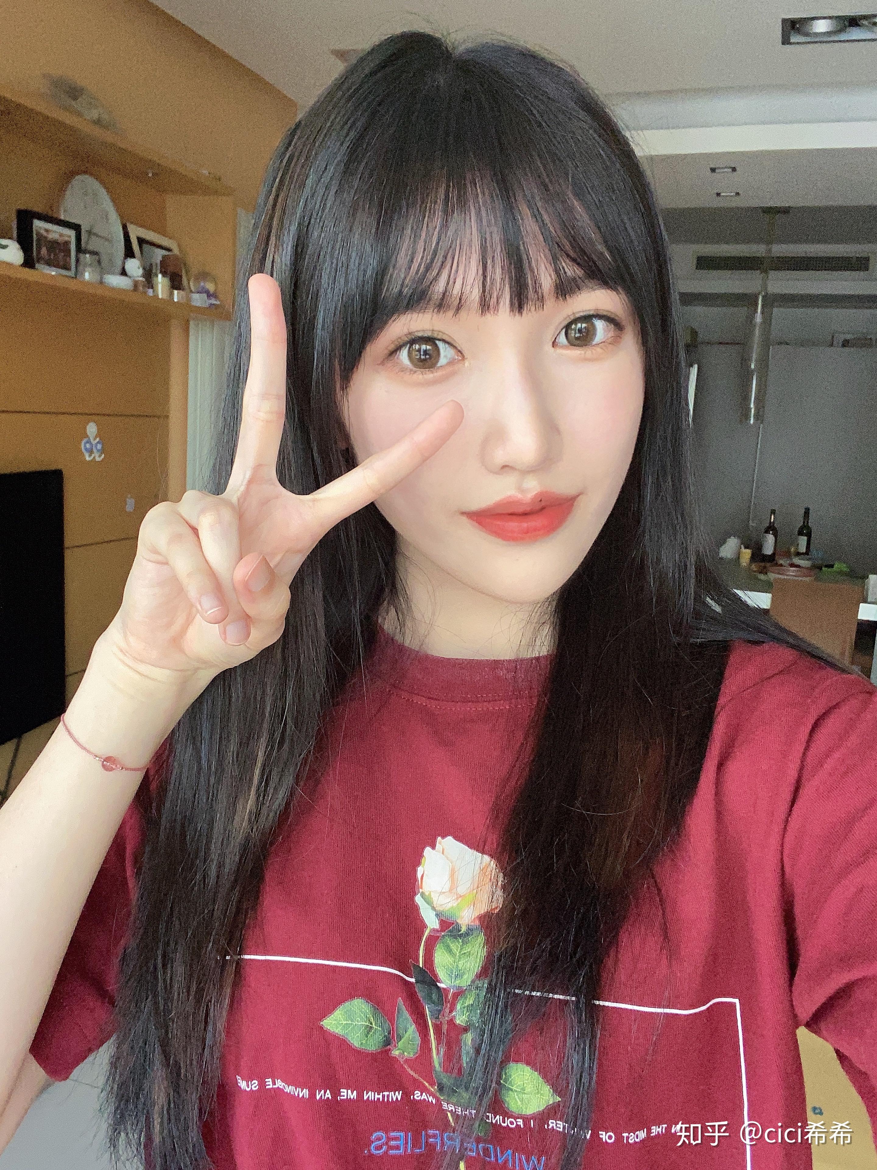 刘海剪太短了超级丑呜啊谁来救救我