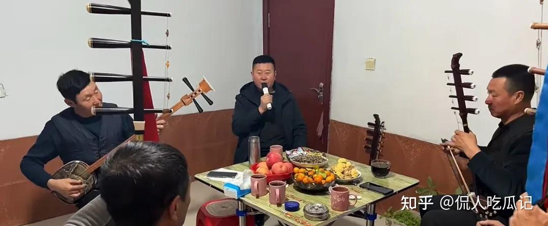 演员阿如那:30岁靠神演技因《狂飙》出圈,可惜长相太丑被群嘲