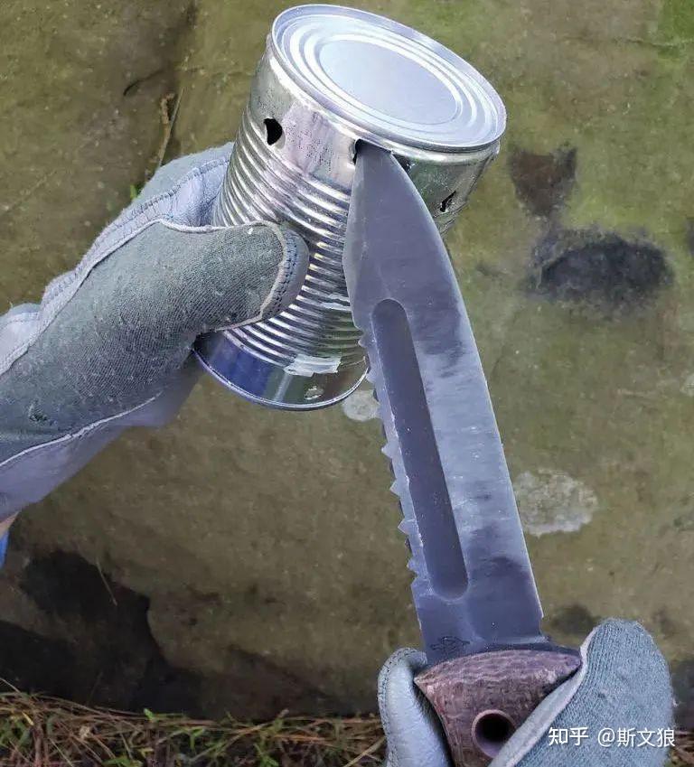 紧急救援的可靠担当温格飞行员刀