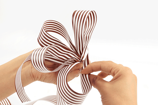 1分钟教你打出完美法式蝴蝶结