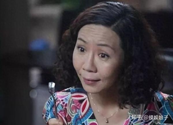 事实证明,成为豪门阔太的杨青,用长相给中年女演员好好上了一课 - 知乎