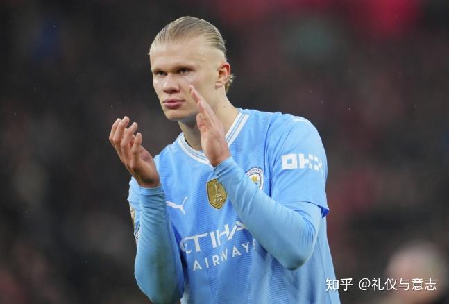 巴萨将2025年签下荷兰国脚哈兰德用来替换莱万多夫斯基