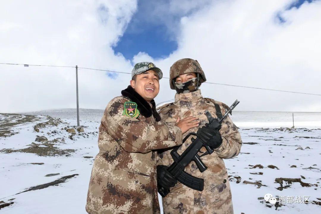 为戍边英雄唱响最高赞歌