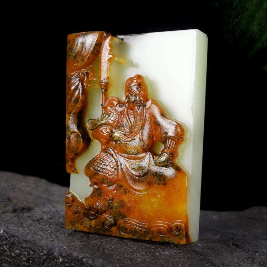 和田玉雕和田玉雕关公吊坠有什么寓意你知道吗