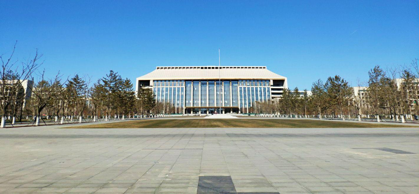 答题是给准备当北京公务员的小孩儿们做参考的,主要目的是给自己刷点