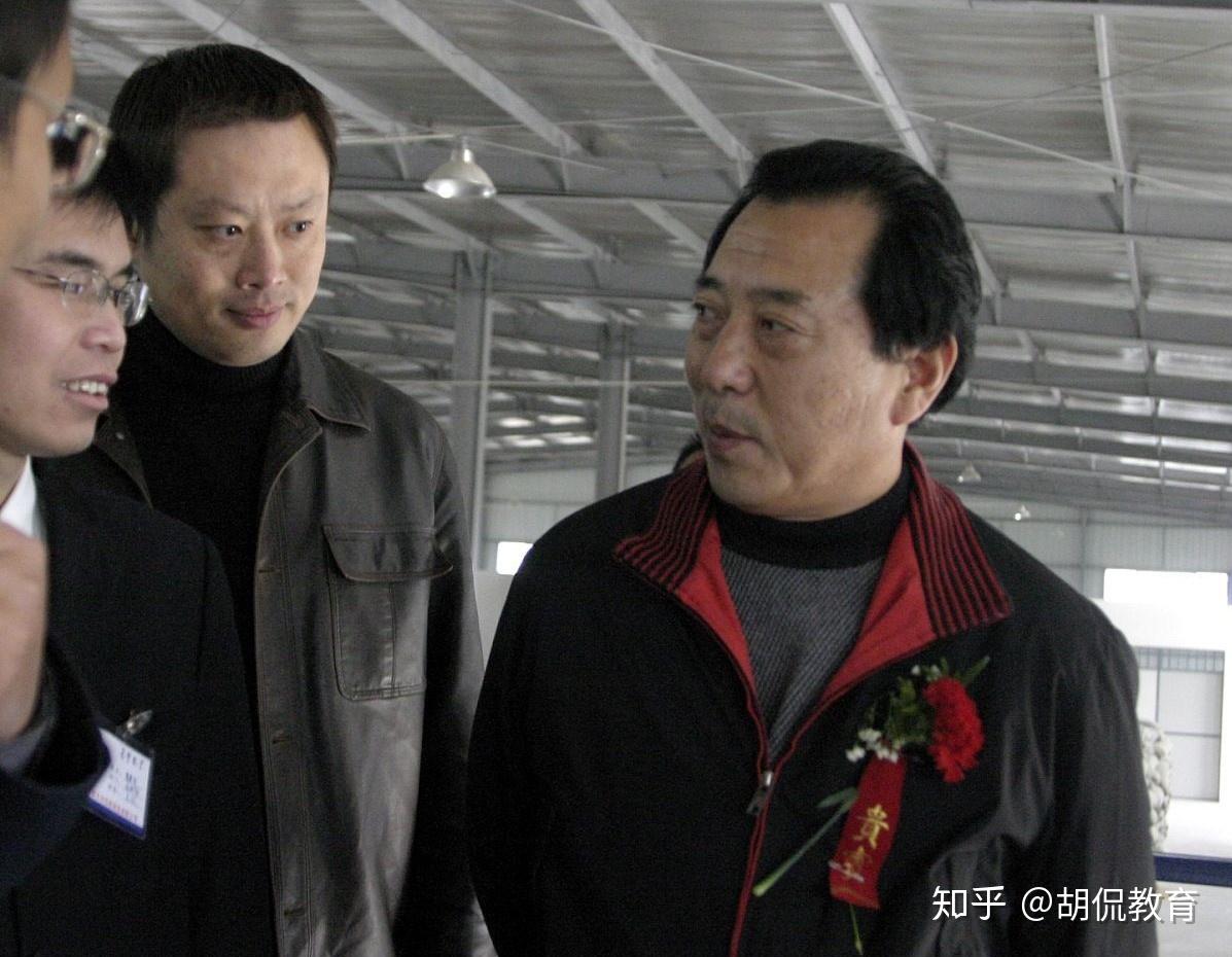 “白卷英雄”张铁生,曾官运亨通,却在监狱中度过15年岁月,他现在怎样了? - 知乎