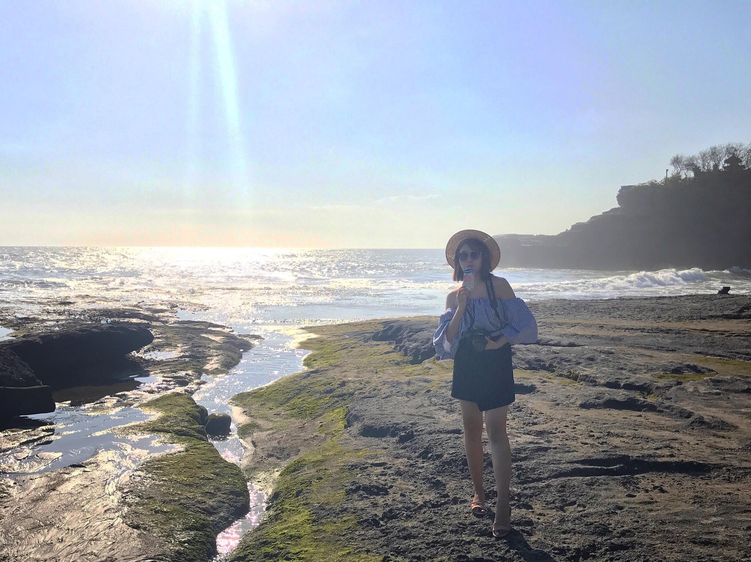 拍照怎么拍好看又上镜旅游 v2-d6ac8042f5b9db24ff6f5144e8a262d1_r.jpg