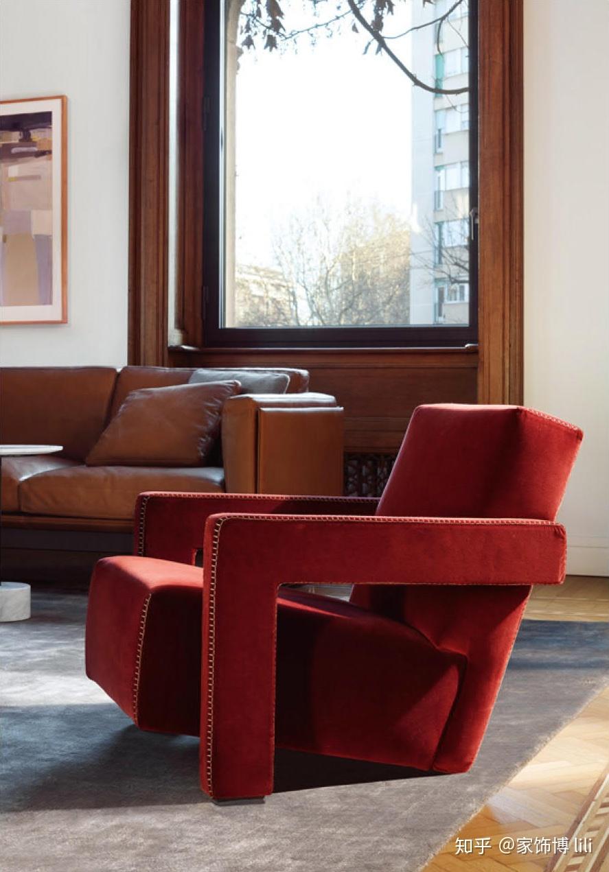 于是按照1964年10月23日签署的合约,意大利公司cassina全权拥有了这4