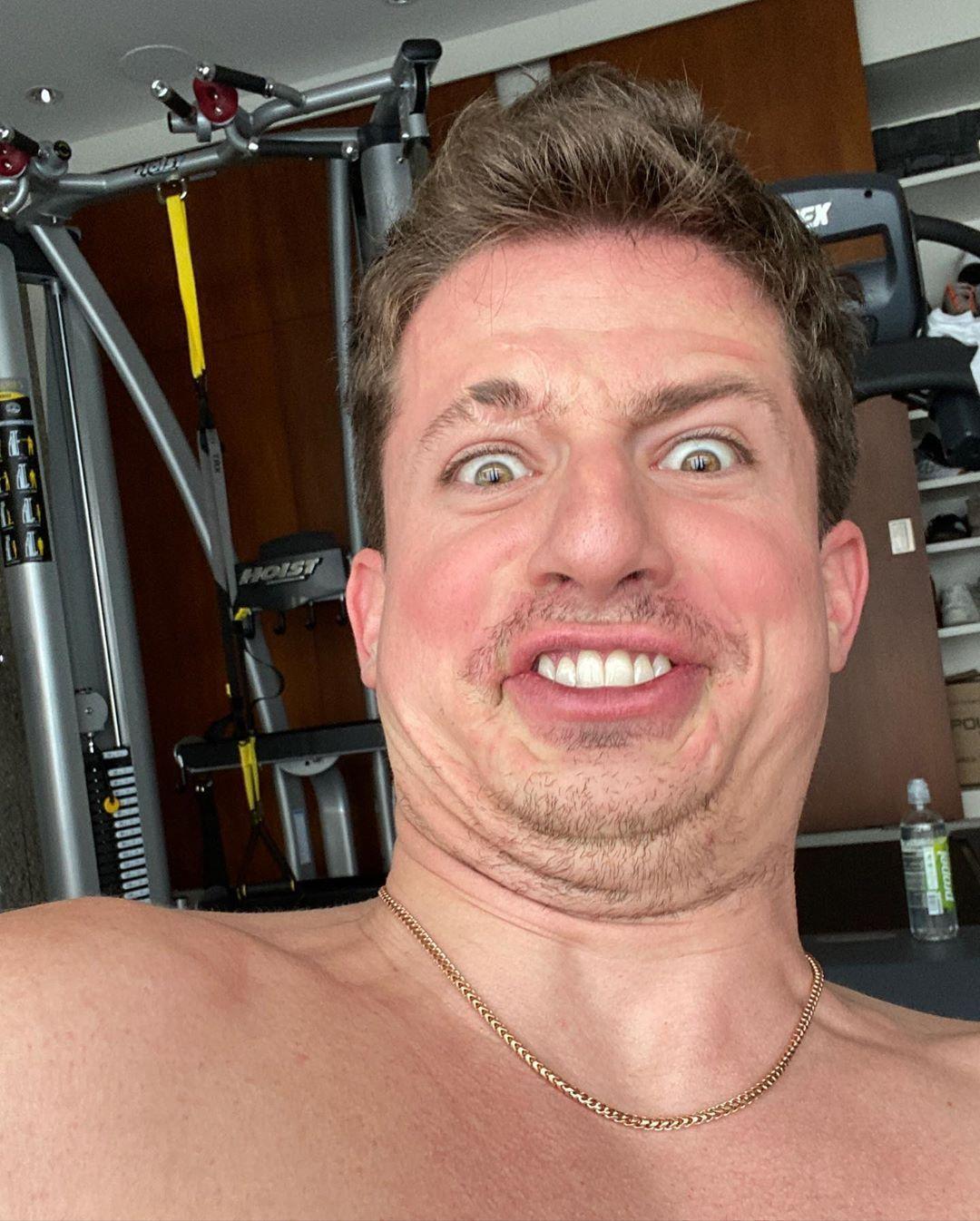 可以分享几个欧美圈的表情包吗