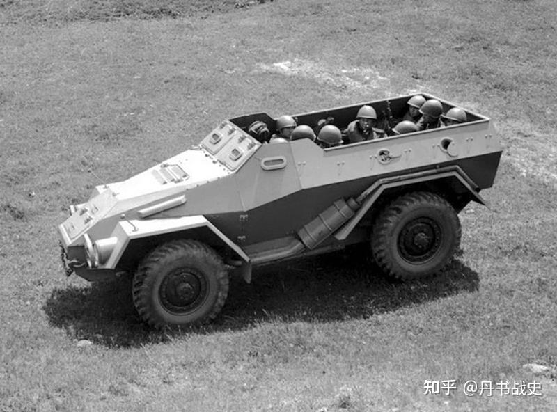 苏联第一种量产型装甲运兵车—btr