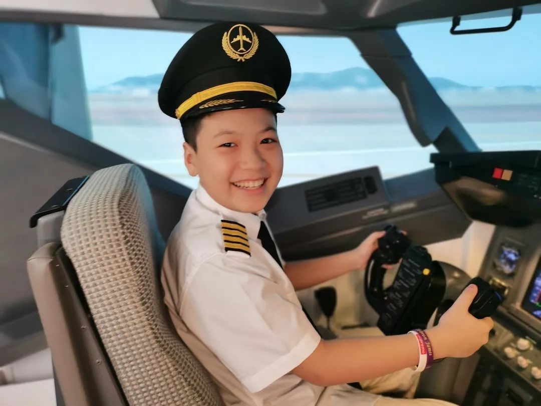 直上云霄鸟瞰深圳小小飞行员的梦想在这个寒假就能实现