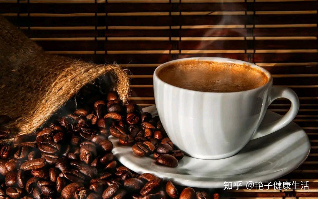 咖啡適合什么時候喝_清晨喝咖啡的好處_咖啡師培訓班哪里學