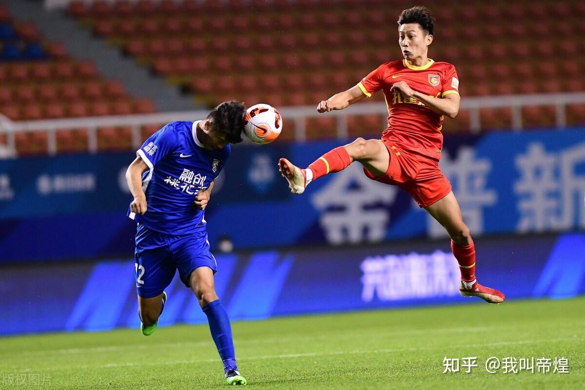 中超河北队50武汉三镇中超黑马豪取三连胜谁能阻挡武汉三镇夺冠