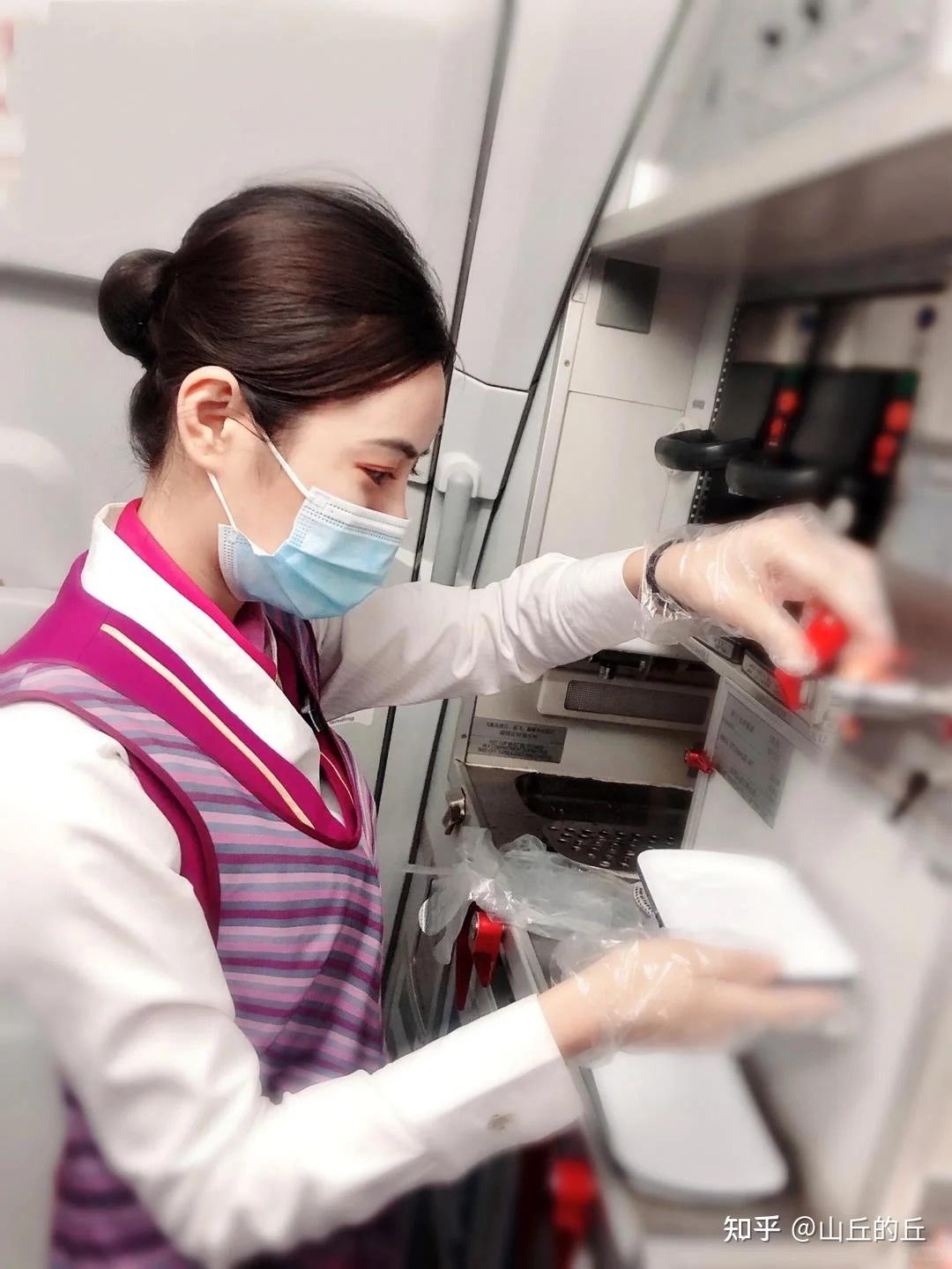 为什么想当空姐