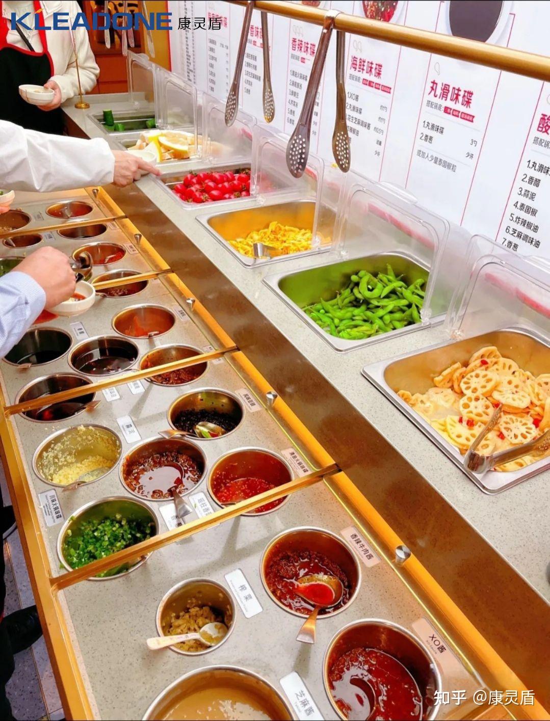 海底捞是如何保持小料台干净整洁的呢? - 知乎