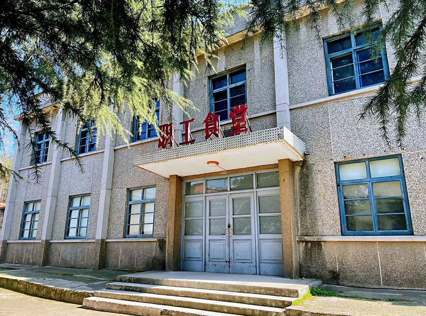 参观襄阳卫东机械厂(已暂停观光),湖北省化纤厂,603文创园,鱼梁洲等