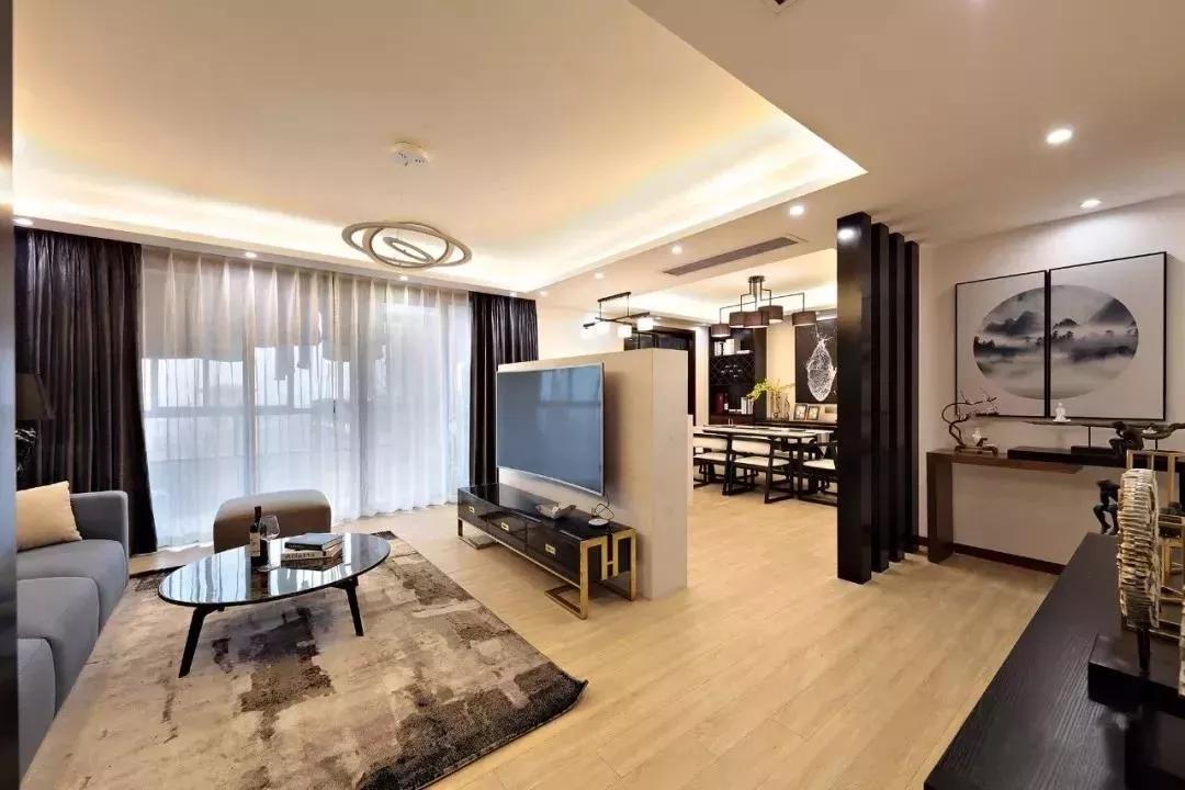 半墙隔断设计,让家的空间看起来大了好几倍